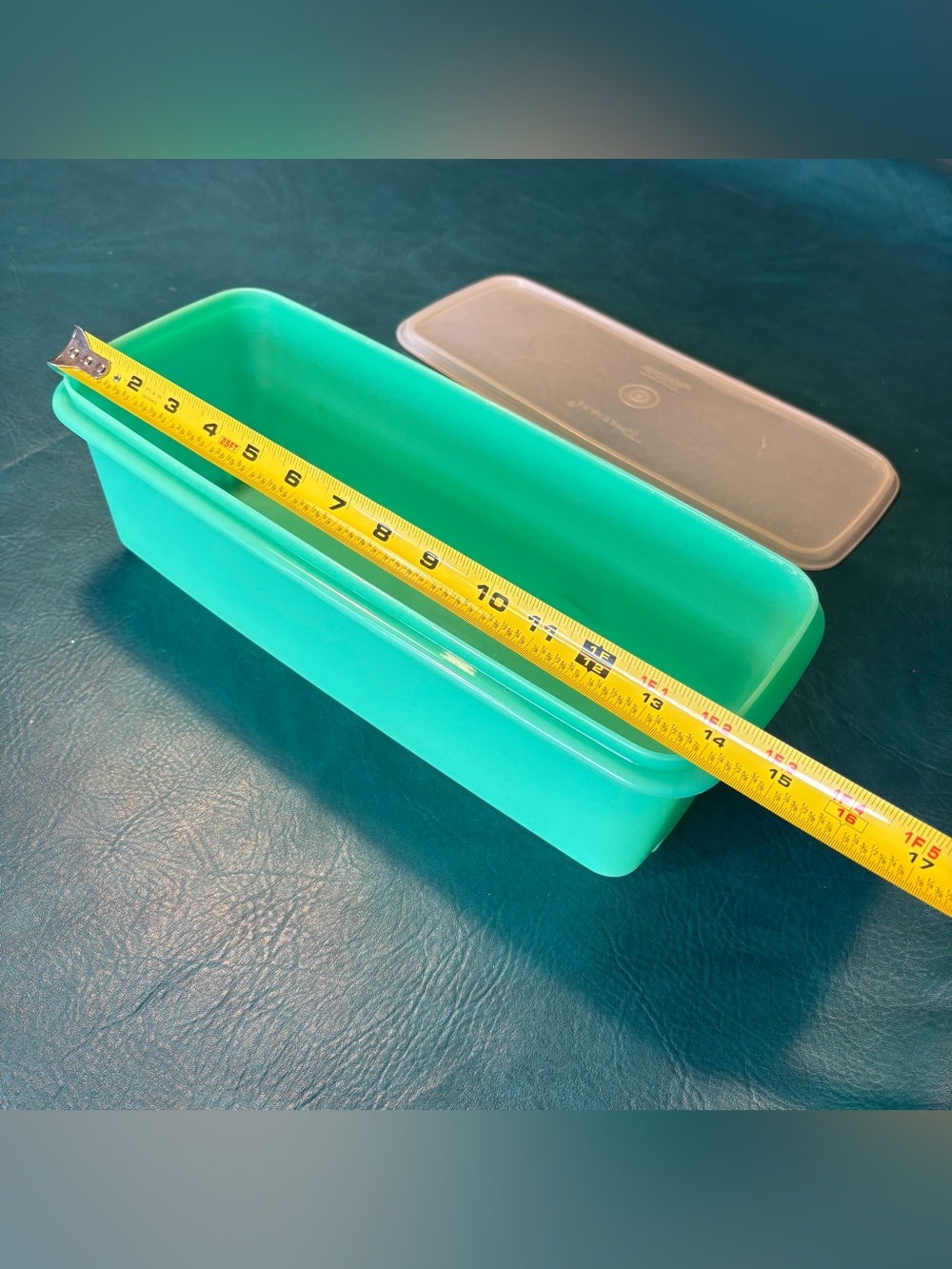 Tupperware vegetable keeper crisper Rectangular Food Storage Container 784 782 - Picture 4 of 6